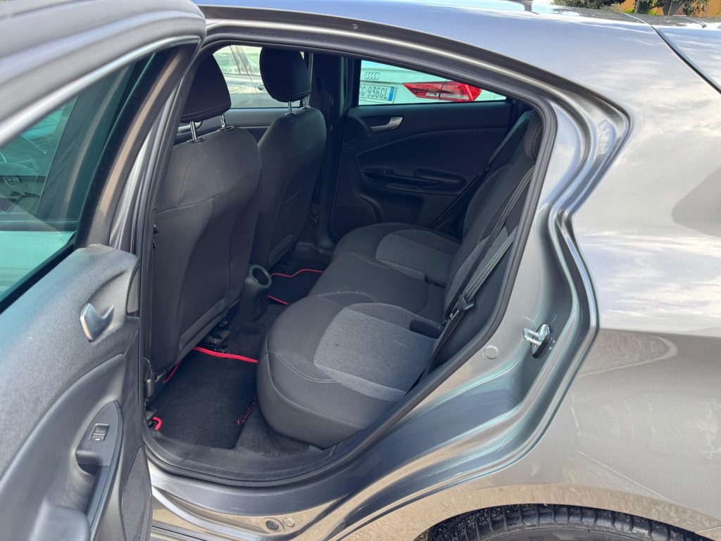 Alfa Romeo Giulietta  1.6 JTDm 120 CV Sport NEOPATENTATI