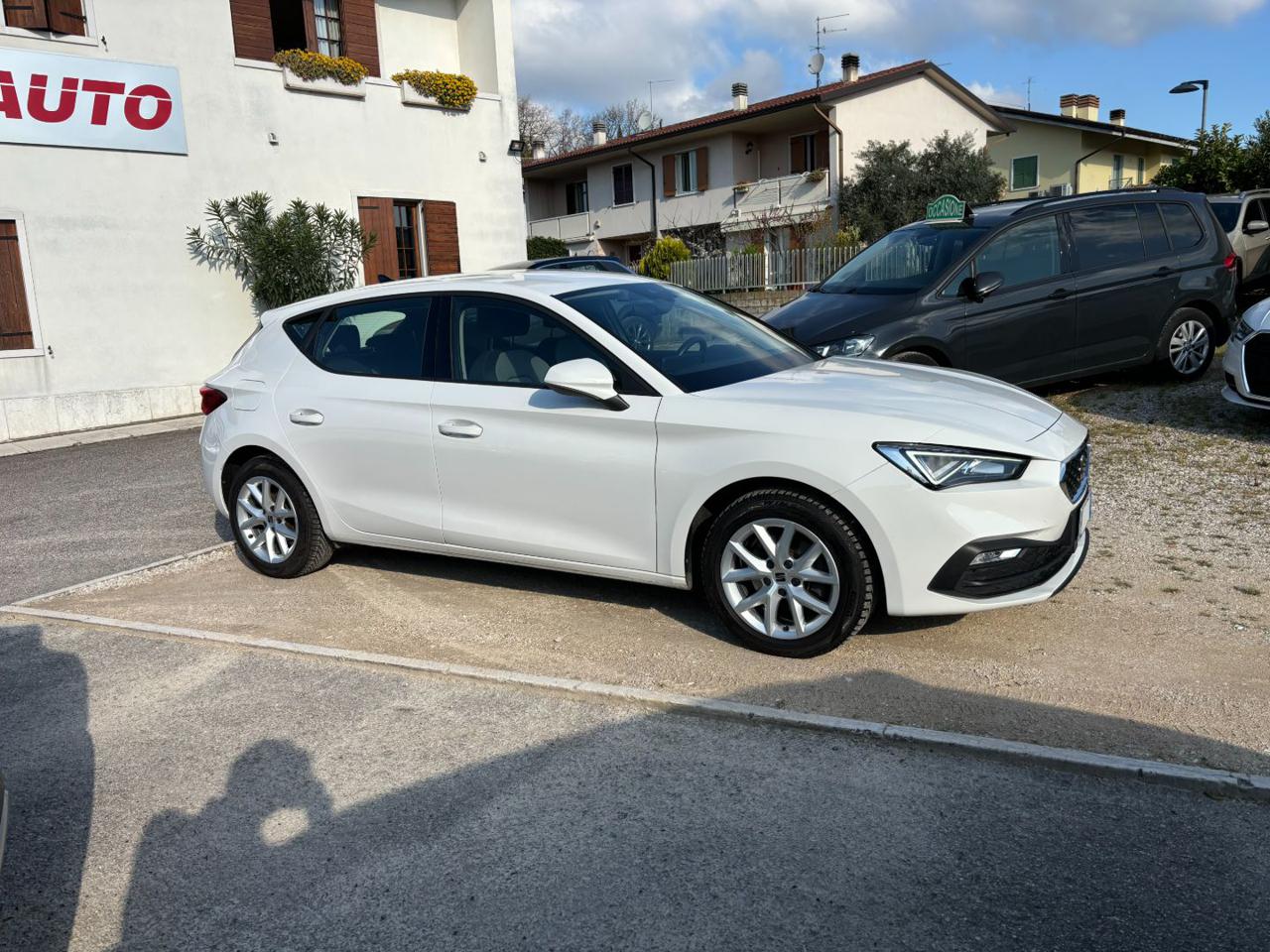 SEAT Leon  1.5 eTSI 150 CV DSG Business