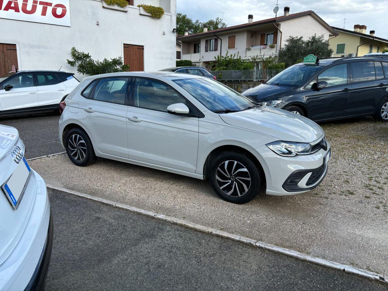 Volkswagen Polo  1.0 TSI Life NEOPATENTATI