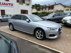 Audi A4  Avant 30 TDI S tronic B.ness Advanced NEOPATENTATI