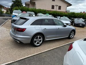 Audi A4  Avant 30 TDI S tronic B.ness Advanced NEOPATENTATI