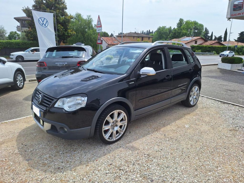 Volkswagen Polo  Cross 1.4/69CV TDI NEOPATENTATI
