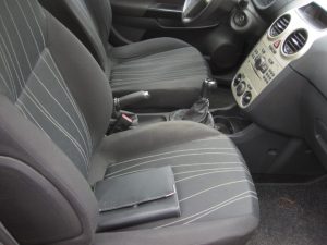Opel Corsa  1.2 5 porte Club NEOPATENTATI