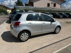 Toyota Yaris  1.3 5 porte Sol NEOPATENTATI