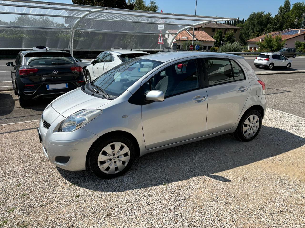 Toyota Yaris  1.3 5 porte Sol NEOPATENTATI