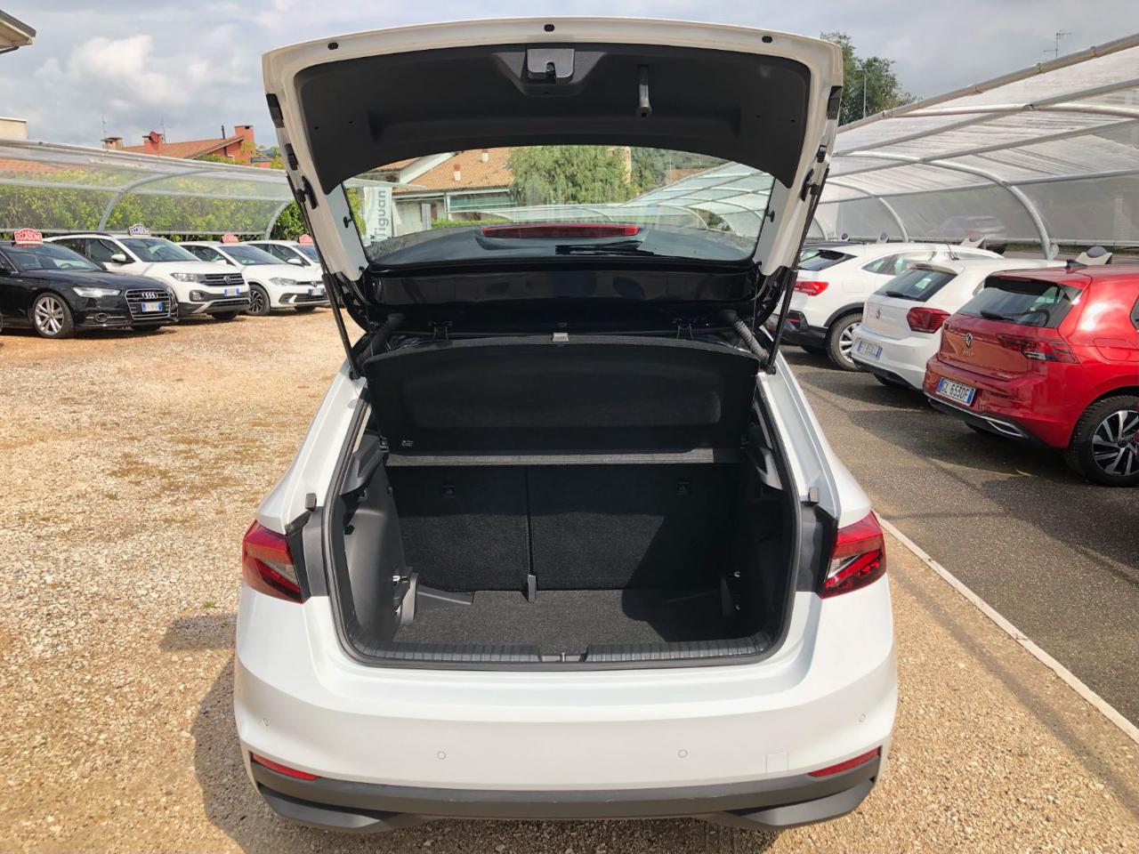 Skoda Fabia  1.0 MPI 80 CV Style OK NEOPATENTATI