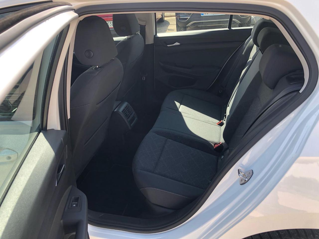 Volkswagen Golf  1.5 TGI DSG Life OK NEOPATENTATI