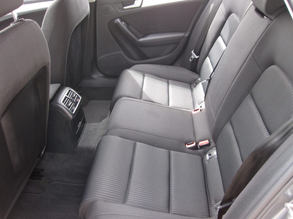 Audi A4  Avant 2.0 TDI clean diesel multitronic