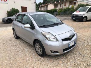 Toyota Yaris  1.3 5 porte Sol OK NEOPATENTATI