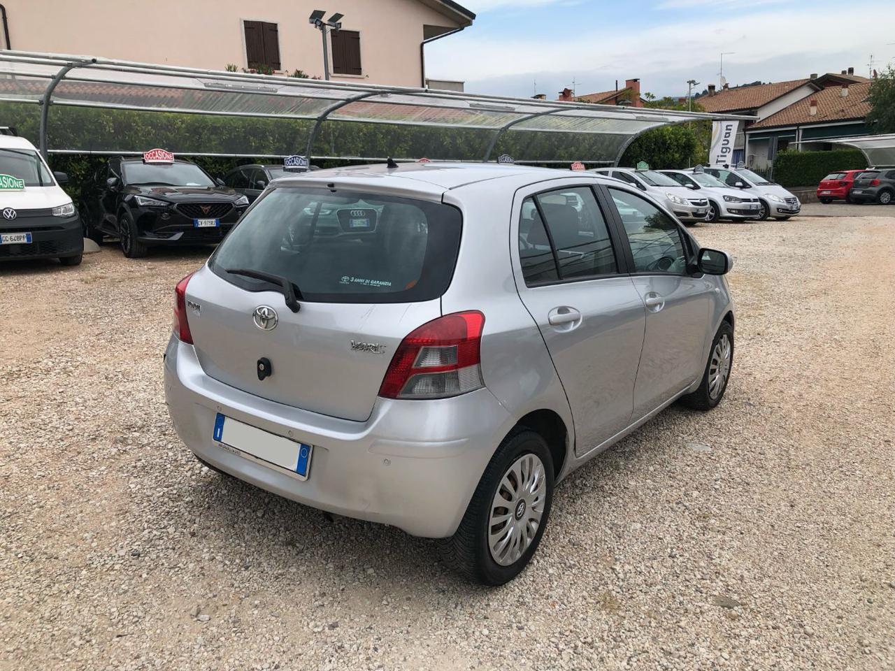 Toyota Yaris  1.3 5 porte Sol OK NEOPATENTATI