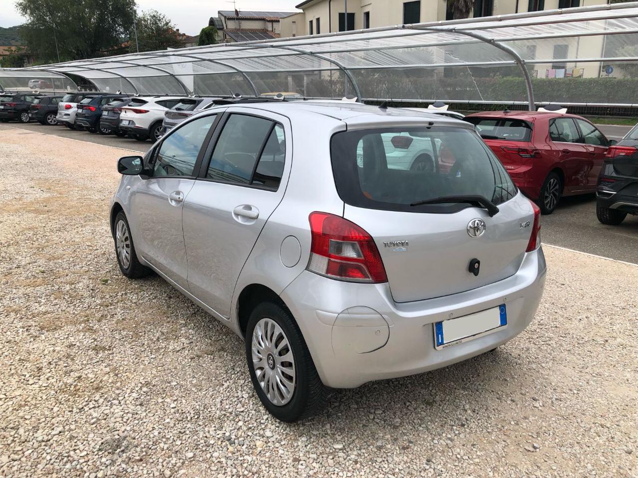 Toyota Yaris  1.3 5 porte Sol OK NEOPATENTATI