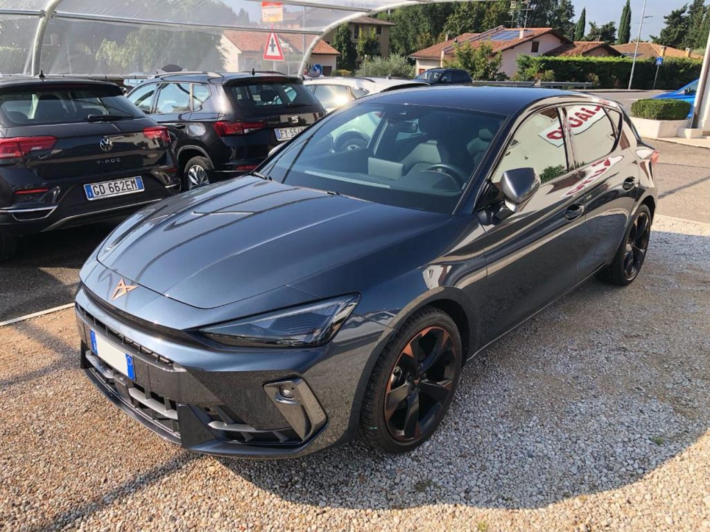 CUPRA Leon  1.5 Hybrid 150 CV DSG
