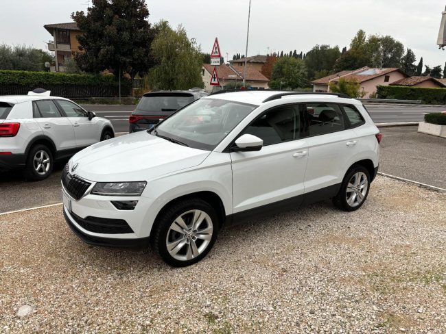 Skoda Karoq 1.0 TSI DSG Executive OK NEOPATENTATI