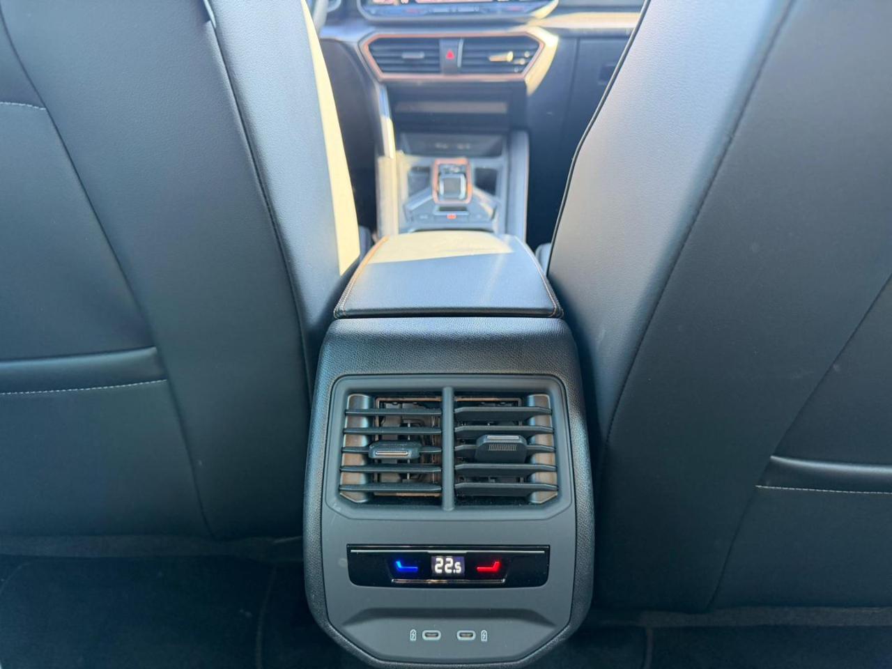 CUPRA Leon  1.5 Hybrid 150 CV DSG