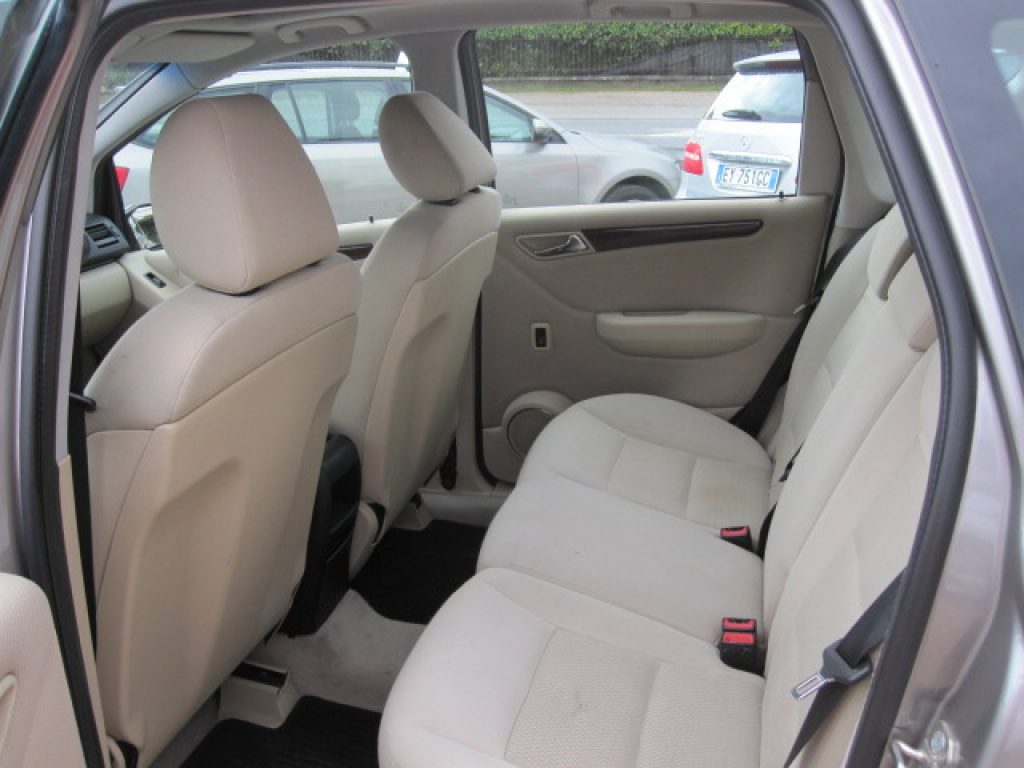 Mercedes-Benz A 180  CDI Elegance