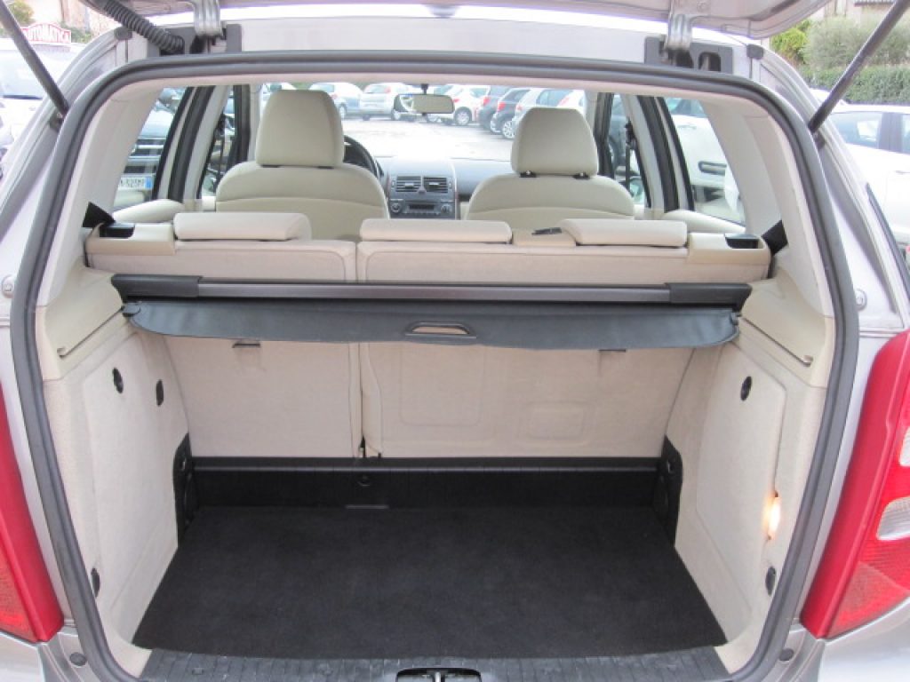 Mercedes-Benz A 180  CDI Elegance