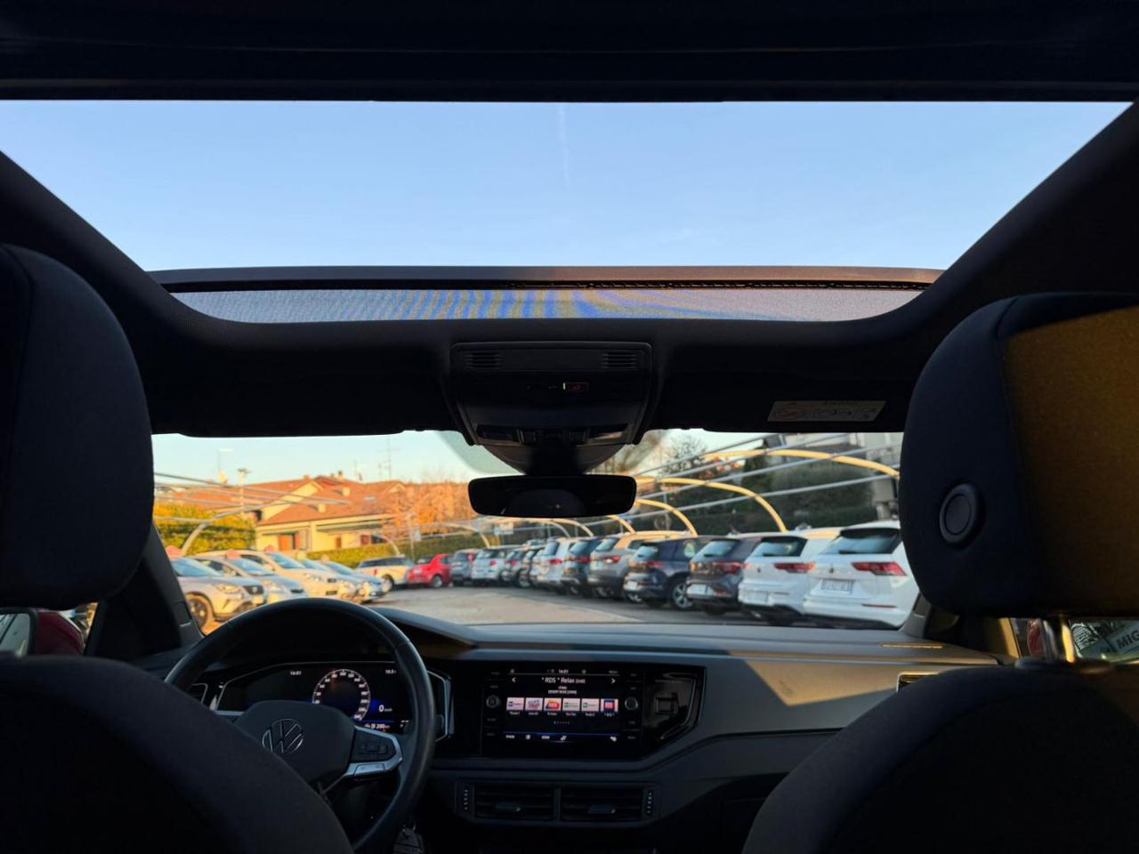 Volkswagen Polo  1.0 TSI R-Line OK NEOPATENTATI