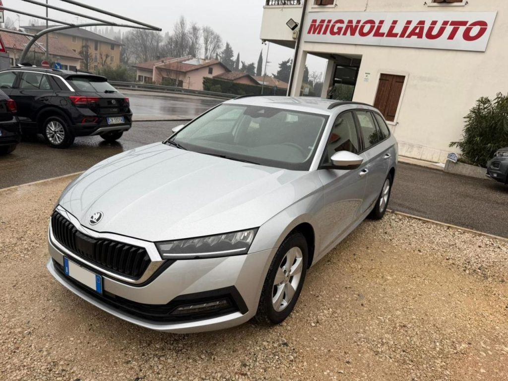 Skoda Octavia 2.0 TDI EVO SCR 150 CV DSG Wagon Executive