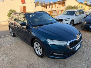 Skoda Octavia 2.0 TDI EVO SCR DSG Wagon Executive OK NEOP.