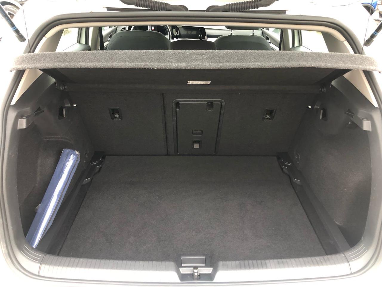 Volkswagen Golf  1.0 eTSI EVO DSG Life OK NEOPATENTATI