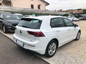 Volkswagen Golf  1.0 eTSI EVO DSG Life OK NEOPATENTATI
