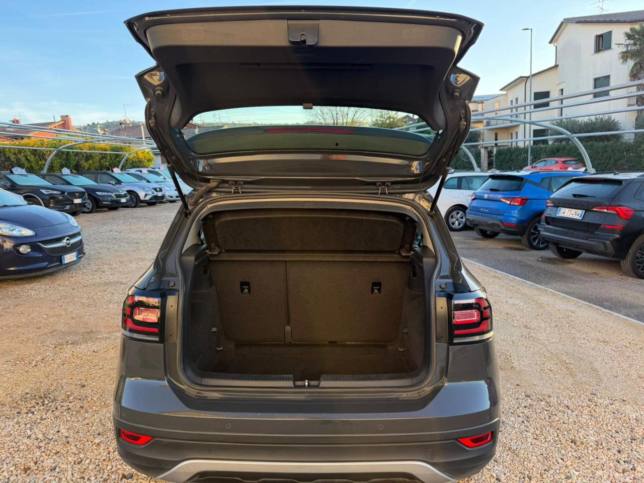 Volkswagen T-Cross  1.0 TSI Urban BMT OK NEOPATENTATI