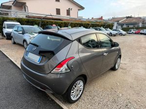 Lancia Ypsilon  1.2 69 CV 5 porte GPL Gold OK NEOPATENTATI