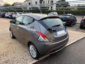 Lancia Ypsilon  1.2 69 CV 5 porte GPL Gold OK NEOPATENTATI