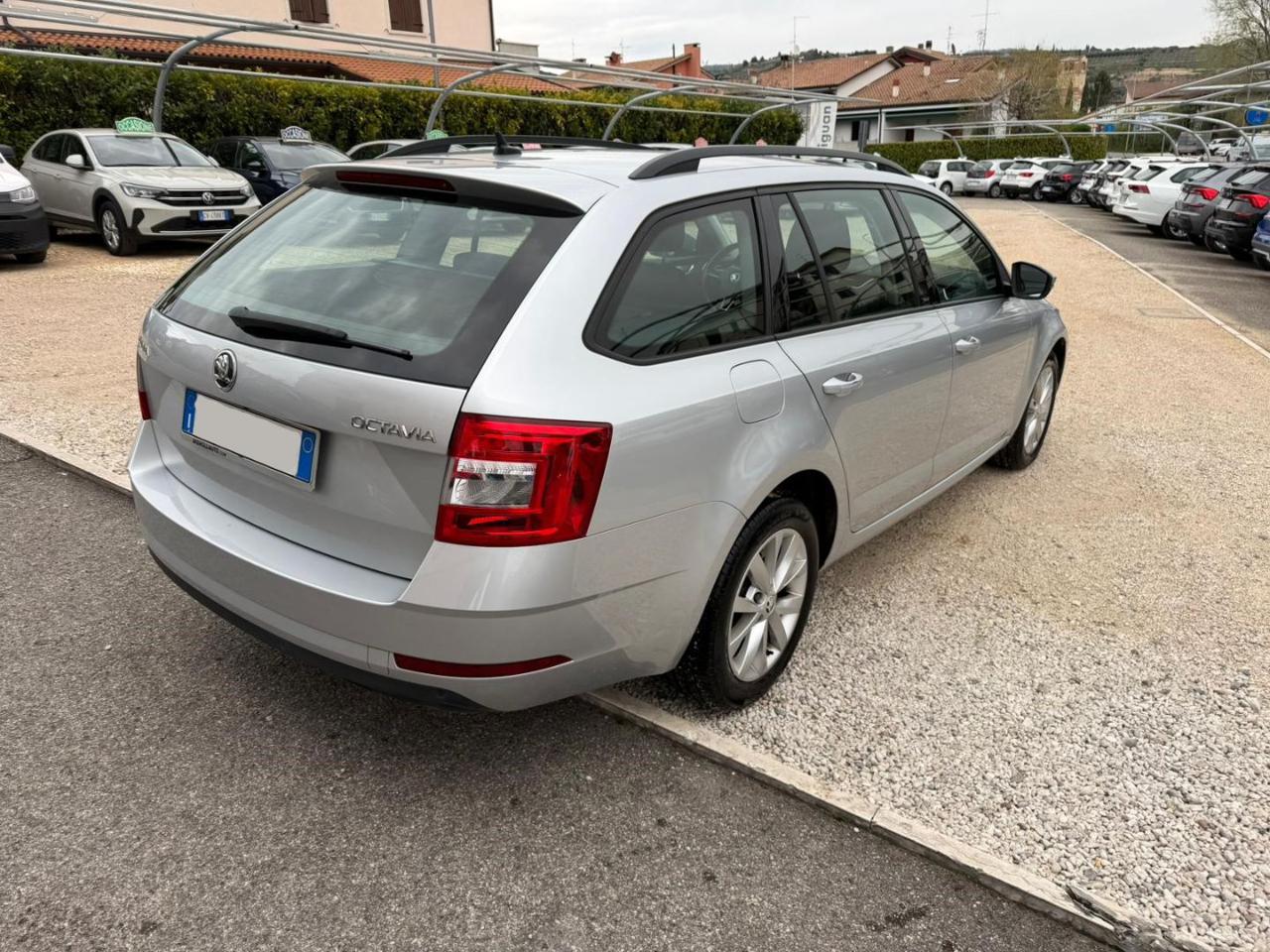 Skoda Octavia  1.6 TDI CR 115 CV Wagon Ambition OK NEOPATENTATI