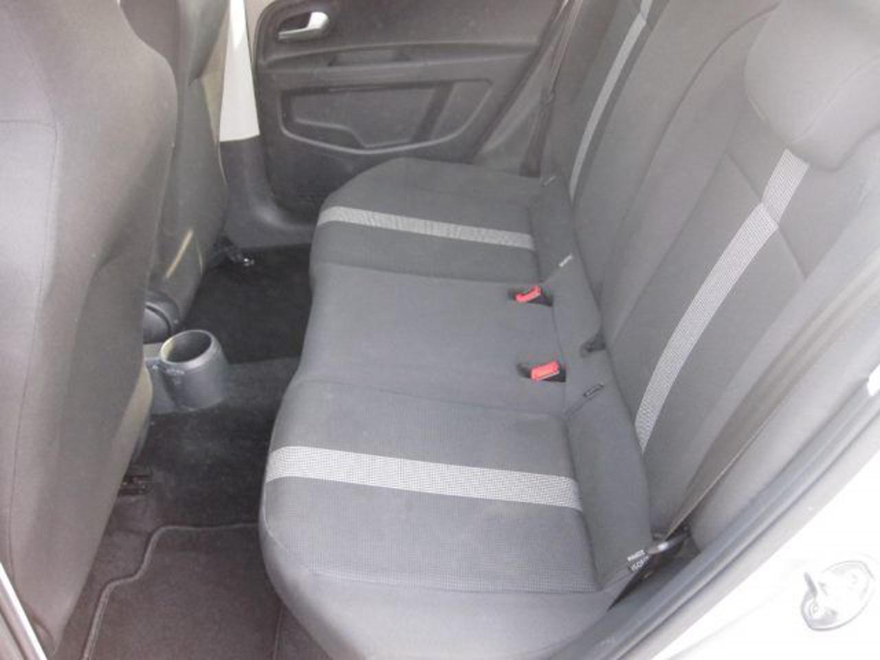 Volkswagen e-up!  82 CV OK NEOPATENTATI