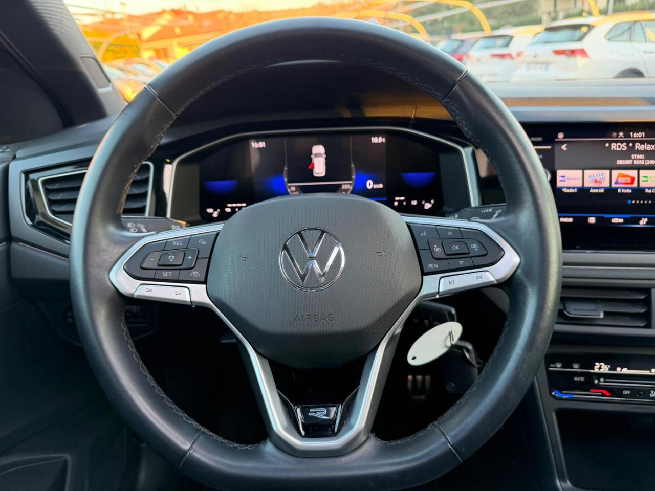 Volkswagen Polo  1.0 TSI R-Line OK NEOPATENTATI