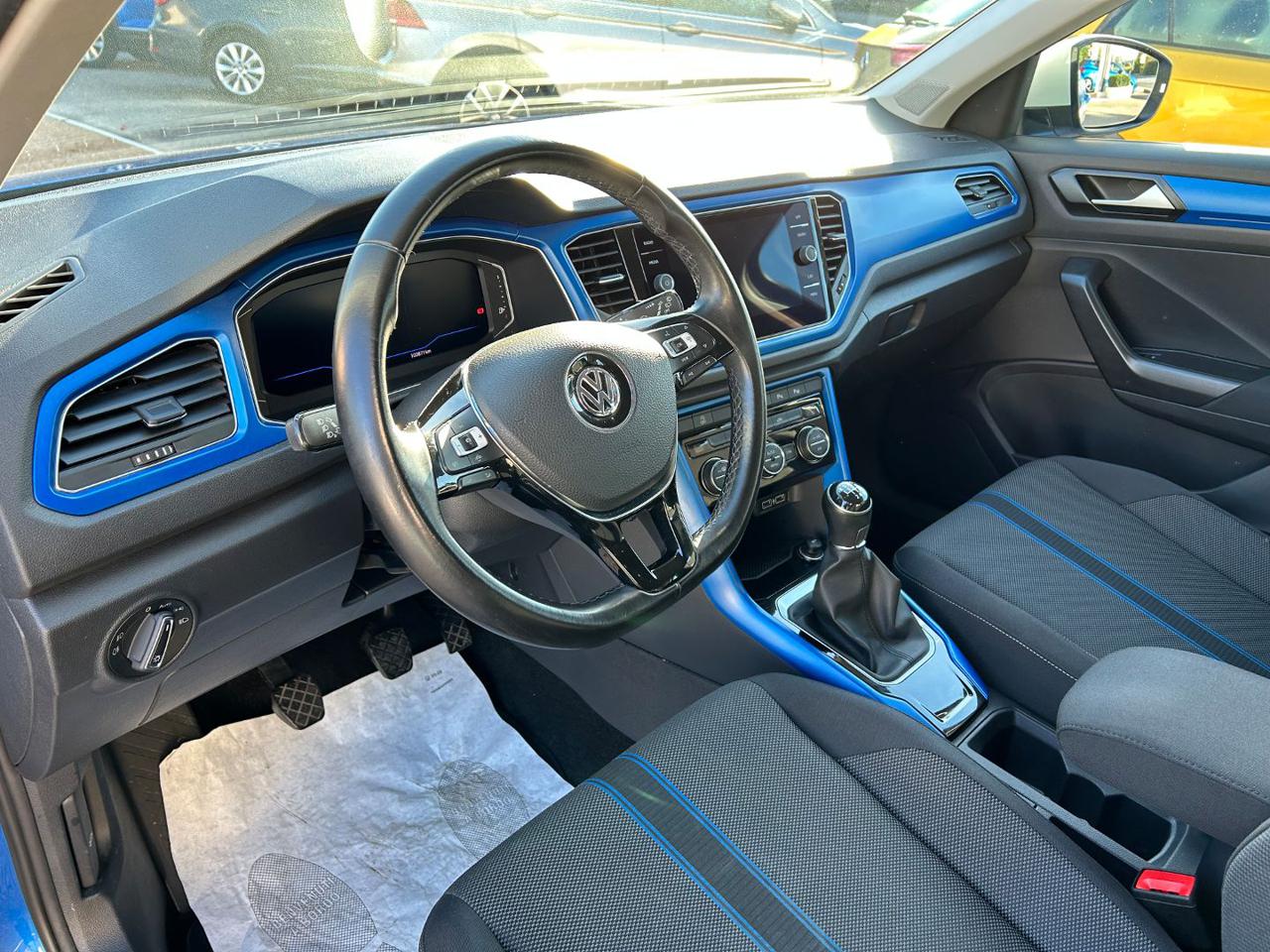 Volkswagen T-Roc  1.0 TSI 115 CV Style BMT OK NEOPATENTATI