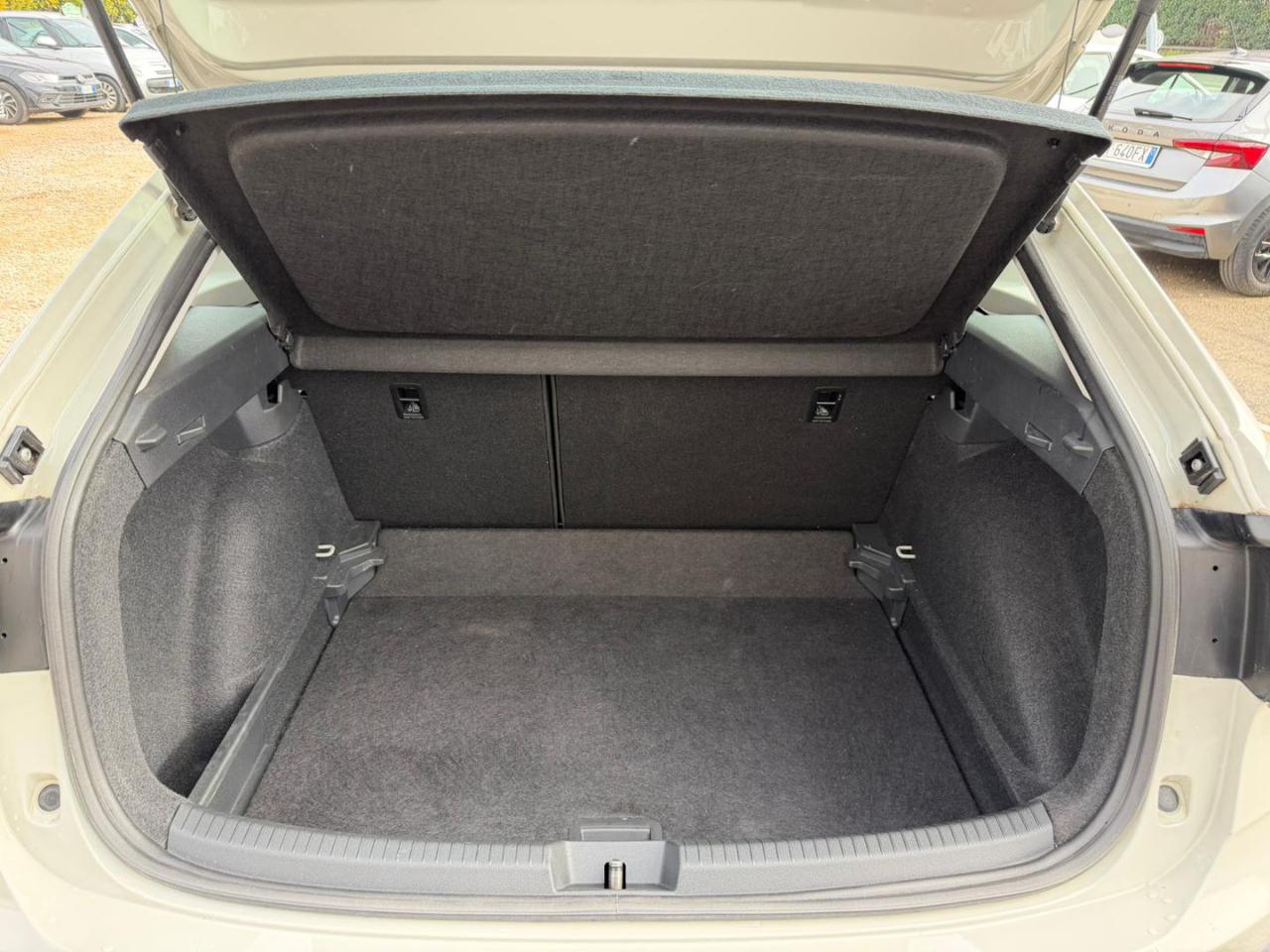 Volkswagen Taigo  1.0 TSI 110 CV Life OK NEOPATENTATI