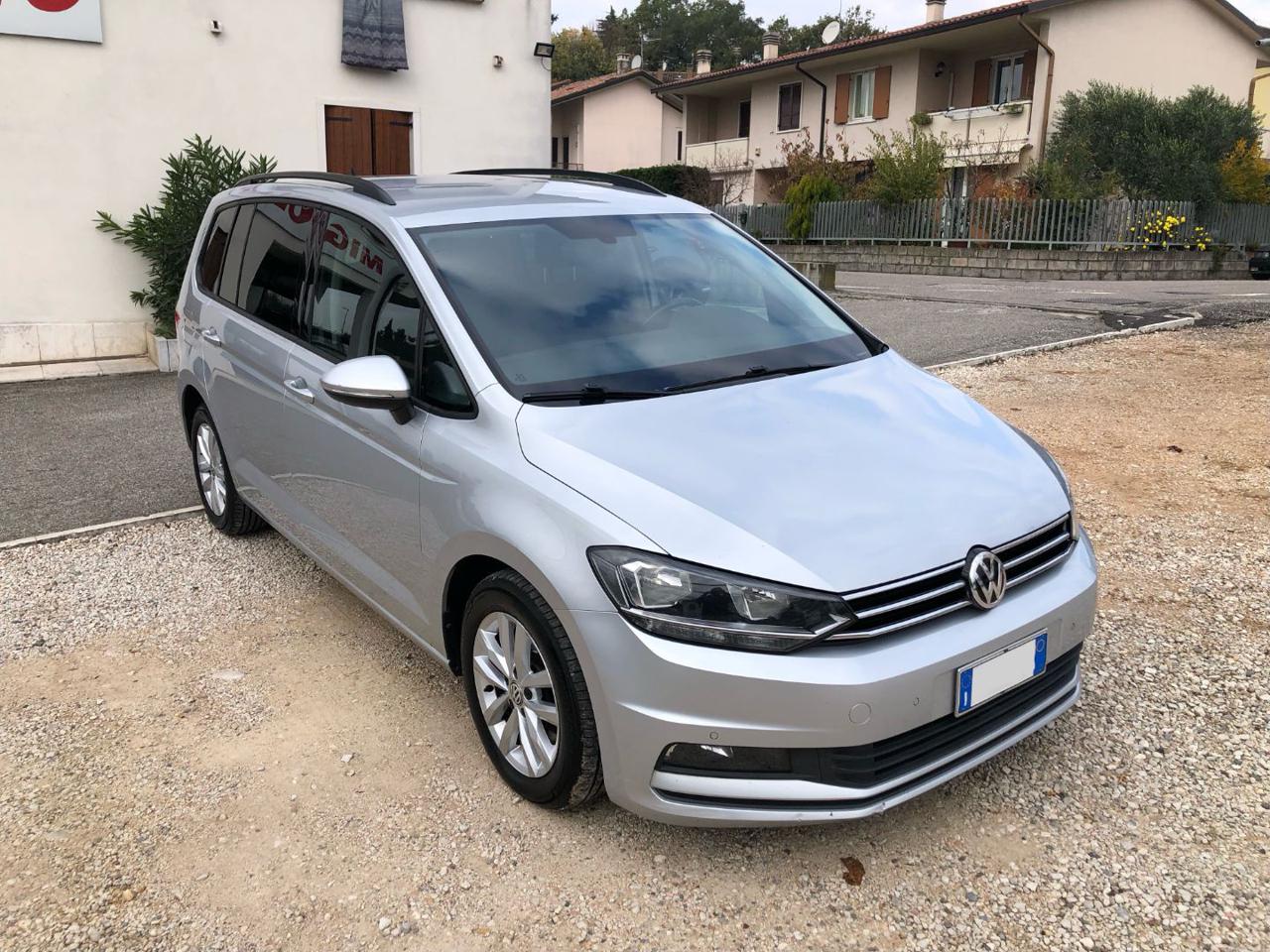 Volkswagen Touran  1.6 TDI 115 CV SCR DSG Business BlueMotion Technol
