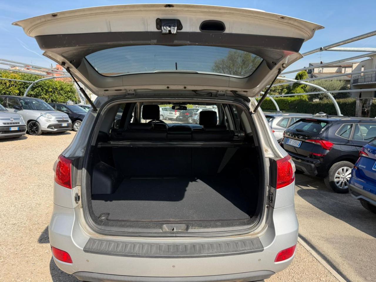 Hyundai SANTA FE  2.2 CRDi VGT – PER COMMERCIANTI – TRATTABILE