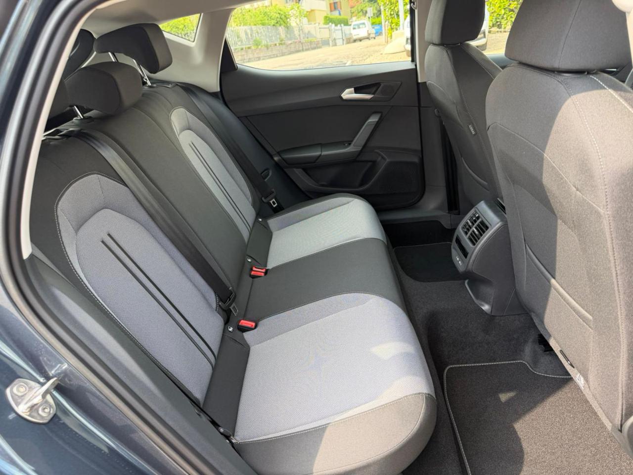 SEAT Leon  2.0 TDI 150 CV DSG Business