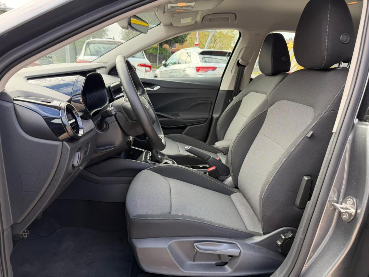 Skoda Fabia  1.0 TSI 95 CV Young Edition OK NEOPATENTATI