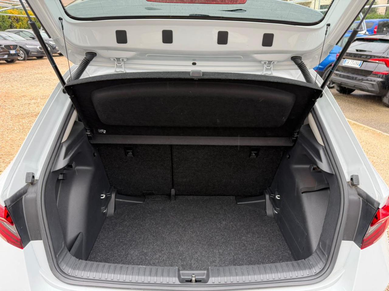 Skoda Fabia  1.0 TSI 95 CV Young Edition OK NEOPATENTATI