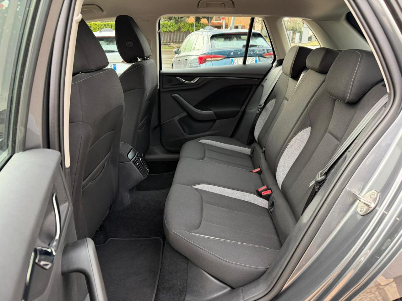 Skoda Kamiq  1.0 TSI Selection OK NEOPATENTATI