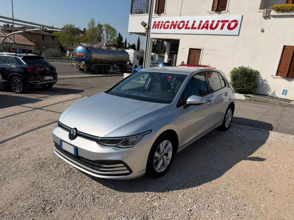 Volkswagen Golf  1.0 eTSI EVO DSG Life OK NEOPATENTATI