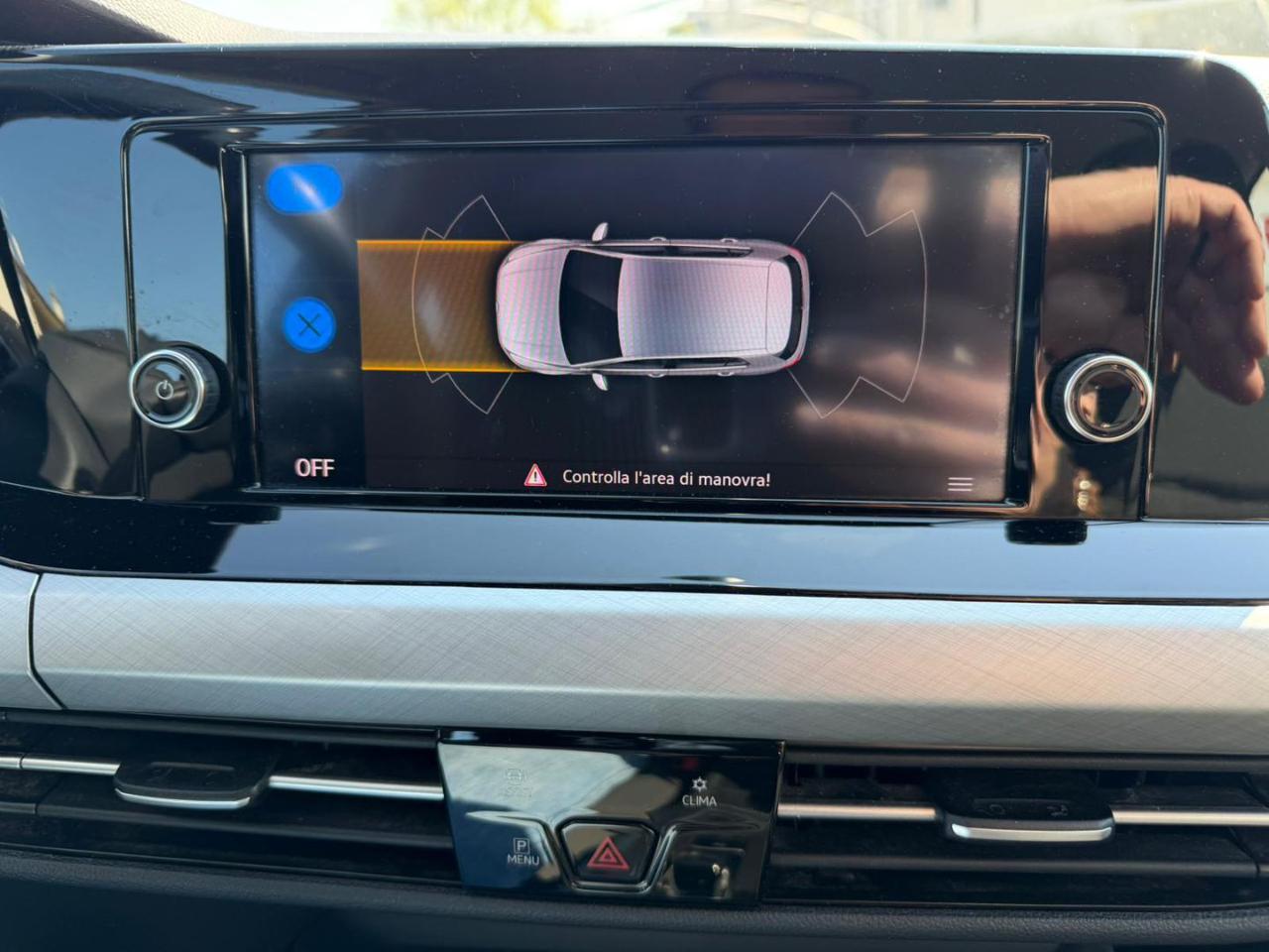 Volkswagen Golf  1.0 eTSI EVO DSG Life OK NEOPATENTATI