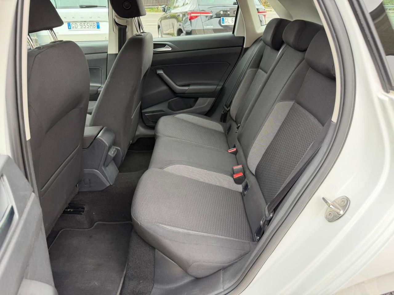 Volkswagen Polo  1.0 TSI Life OK NEOPATENTATI