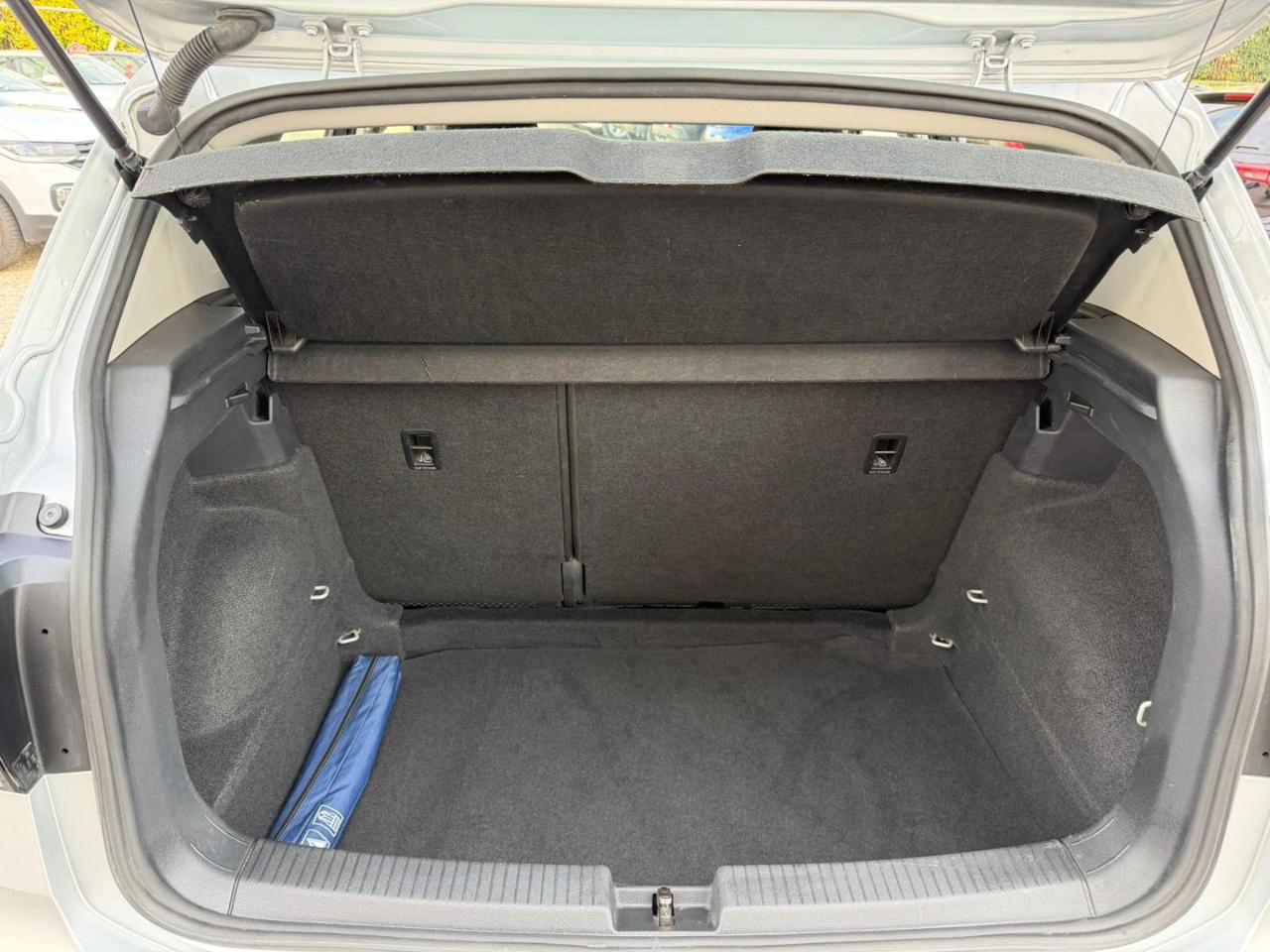 Volkswagen T-Cross  1.0 TSI Urban BMT OK NEOPATENTATI