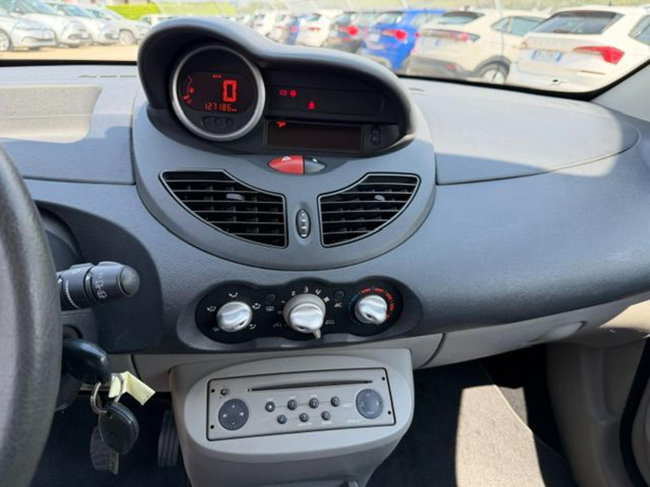 Renault Twingo  1.2 8V BENZ / GPL – TRATTABILE