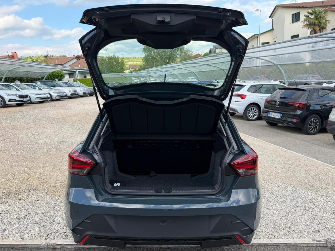 SEAT Ibiza  1.0 MPI 5 porte OK NEOPATENTATI