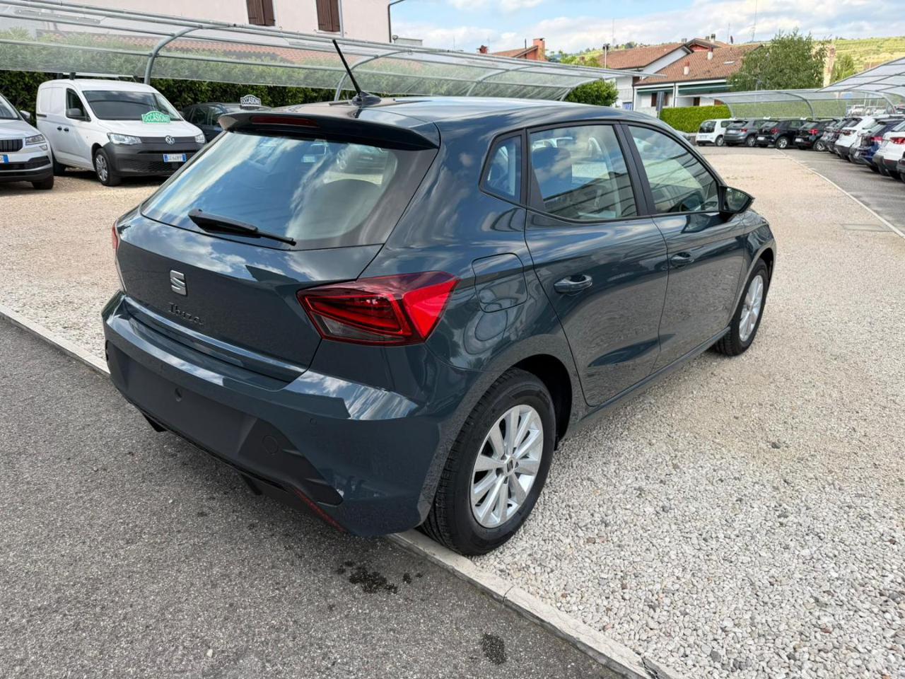 SEAT Ibiza  1.0 MPI 5 porte OK NEOPATENTATI
