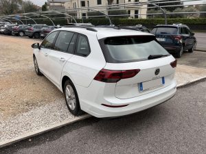 Volkswagen Golf Variant  2.0 TDI SCR DSG Life OK NEOPATENTATI