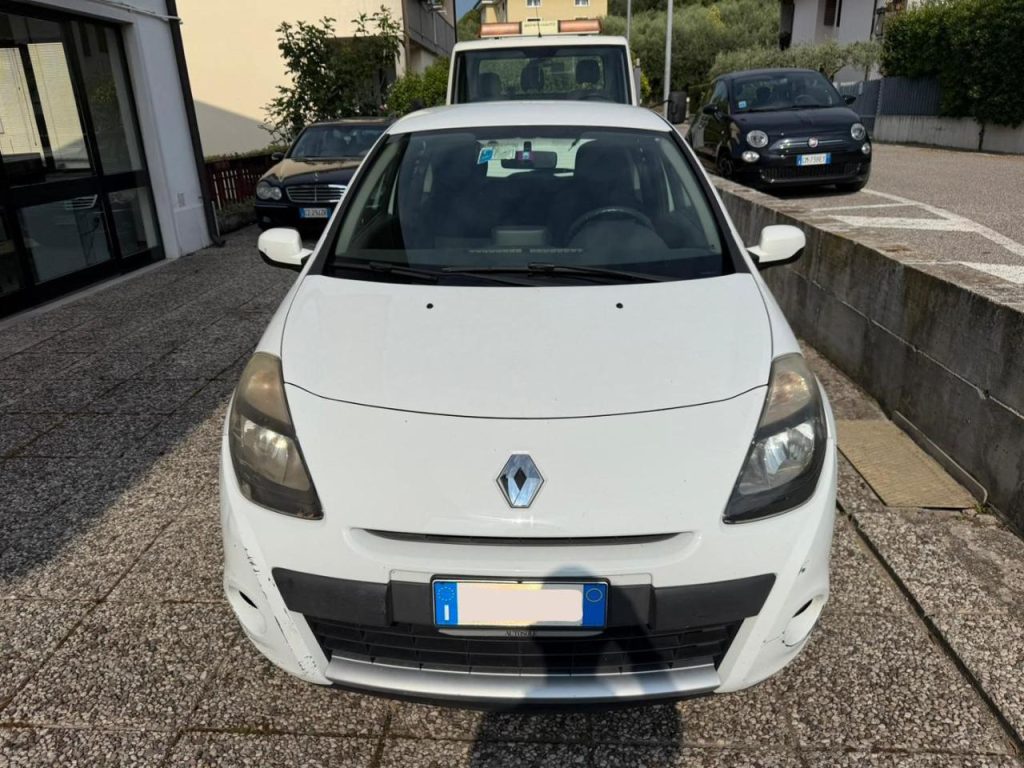 Renault Clio  1.2 16V 3 porte GPL Dynamique