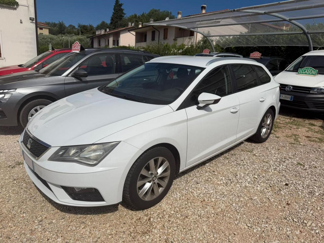 SEAT Leon  1.6 TDI 115 CV ST Style OK NEOPATENTATI