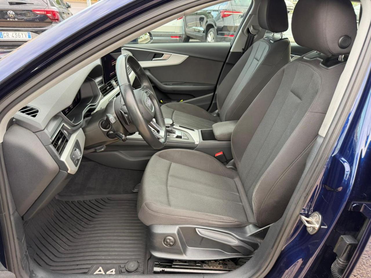 Audi A4  Avant 40 TDI S tronic Business Advanced